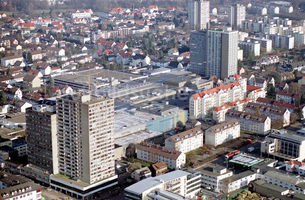 Neu-Isenburg von oben - Stadtzentrum im Innenstadtbereich in Neu-Isenburg im Bundesland Hessen, Deutschland