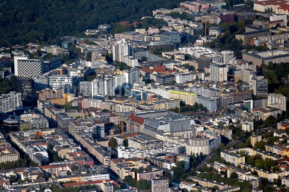 Luftaufnahme Berlin - Stadtzentrum im Innenstadtbereich im Ortsteil Charlottenburg in Berlin, Deutschland