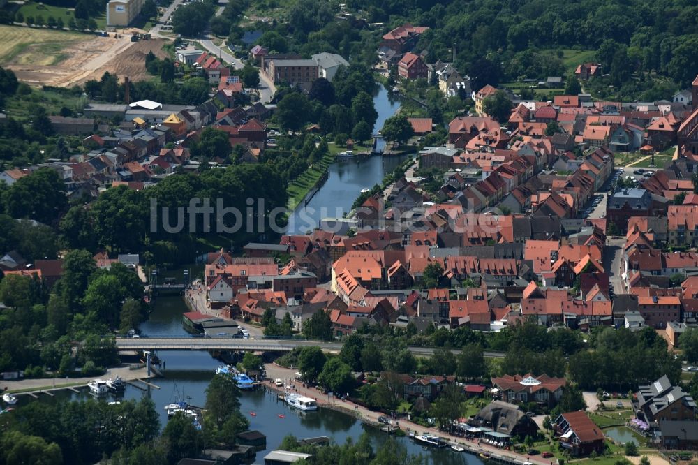 Luftbild Plau am See - Stadtzentrum im Innenstadtbereich in Plau am See im Bundesland Mecklenburg-Vorpommern