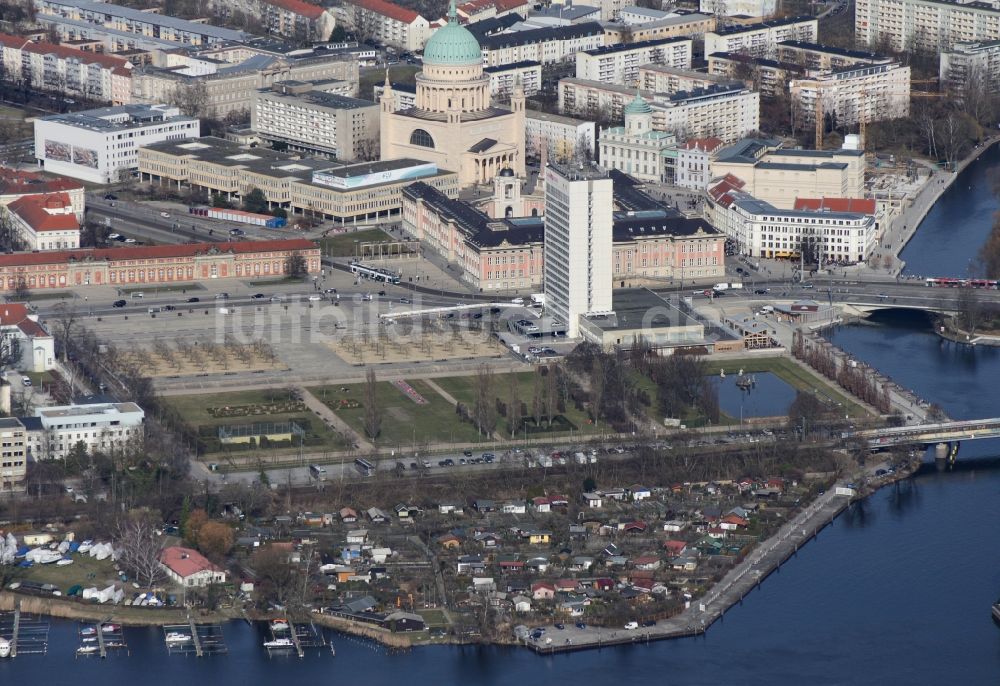 Luftaufnahme Potsdam - Stadtzentrum im Innenstadtbereich in Potsdam im Bundesland Brandenburg