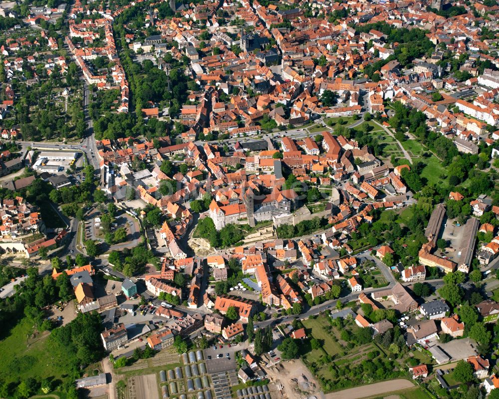 Luftbild Quedlinburg - Stadtzentrum im Innenstadtbereich in Quedlinburg im Bundesland Sachsen-Anhalt, Deutschland