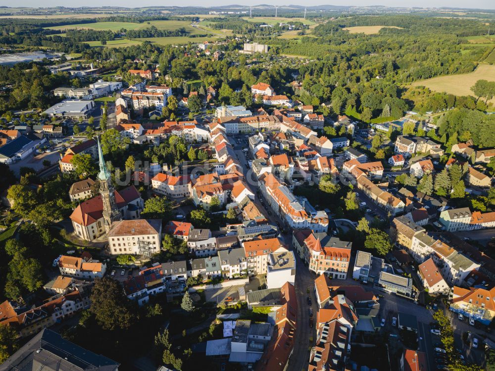 Radeberg aus der Vogelperspektive: Stadtzentrum im Innenstadtbereich in Radeberg im Bundesland Sachsen, Deutschland