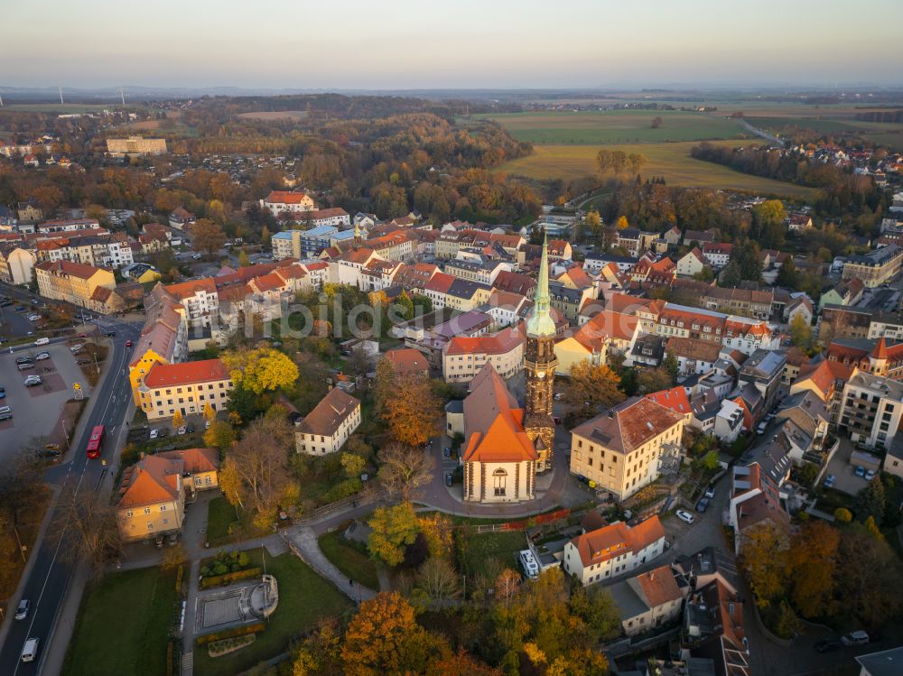 Radeberg aus der Vogelperspektive: Stadtzentrum im Innenstadtbereich in Radeberg im Bundesland Sachsen, Deutschland