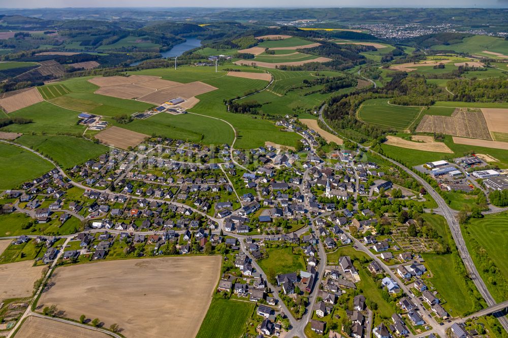 Remblinghausen aus der Vogelperspektive: Stadtzentrum im Innenstadtbereich in Remblinghausen im Bundesland Nordrhein-Westfalen, Deutschland