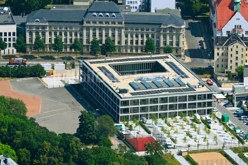 Chemnitz von oben - Stadtzentrum im Innenstadtbereich am Richard-Hartmann-Platz in Chemnitz im Bundesland Sachsen, Deutschland