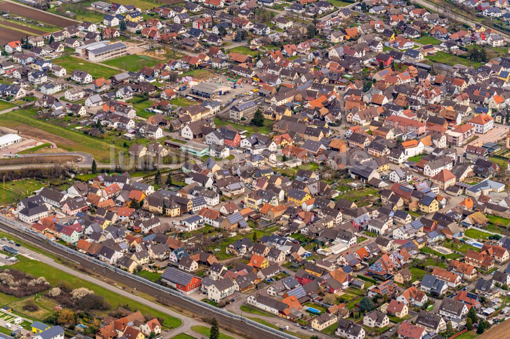 Ringsheim von oben - Stadtzentrum im Innenstadtbereich in Ringsheim im Bundesland Baden-Württemberg, Deutschland