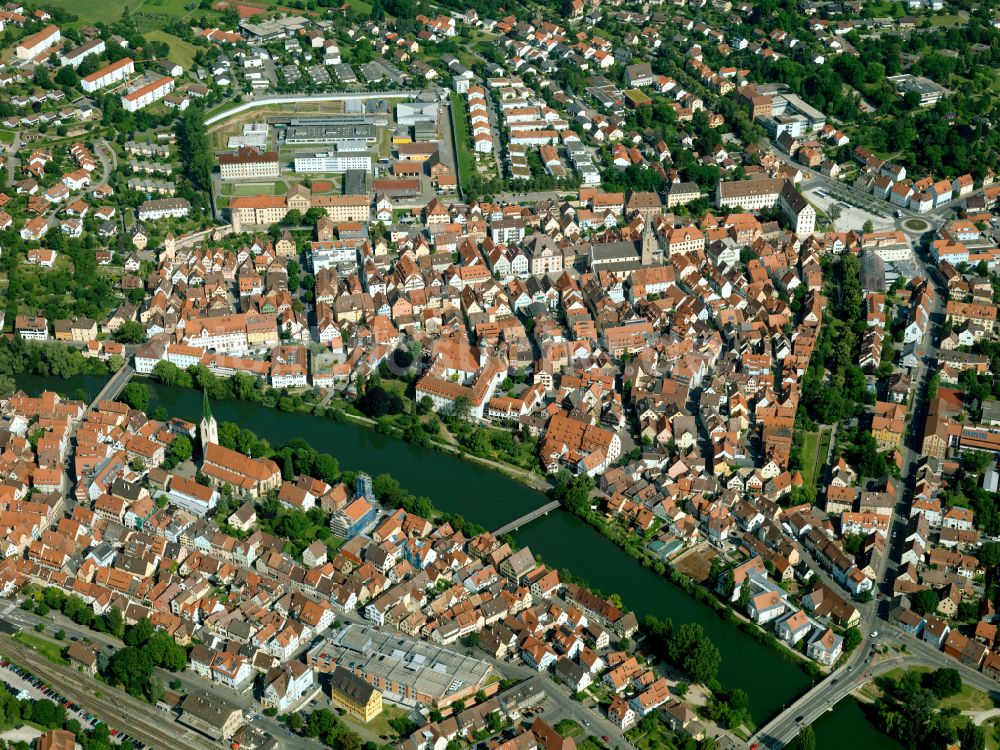 Rottenburg am Neckar aus der Vogelperspektive: Stadtzentrum im Innenstadtbereich in Rottenburg am Neckar im Bundesland Baden-Württemberg, Deutschland