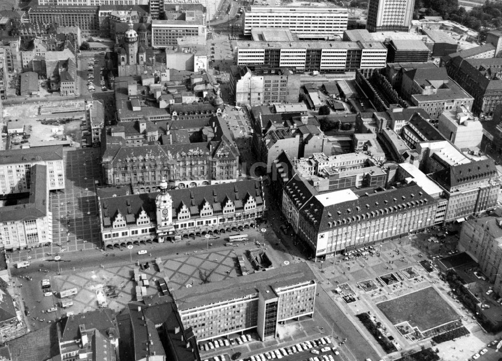 Leipzig aus der Vogelperspektive: Stadtzentrum im Innenstadtbereich rund um den Marktplatz in Leipzig im Bundesland Sachsen