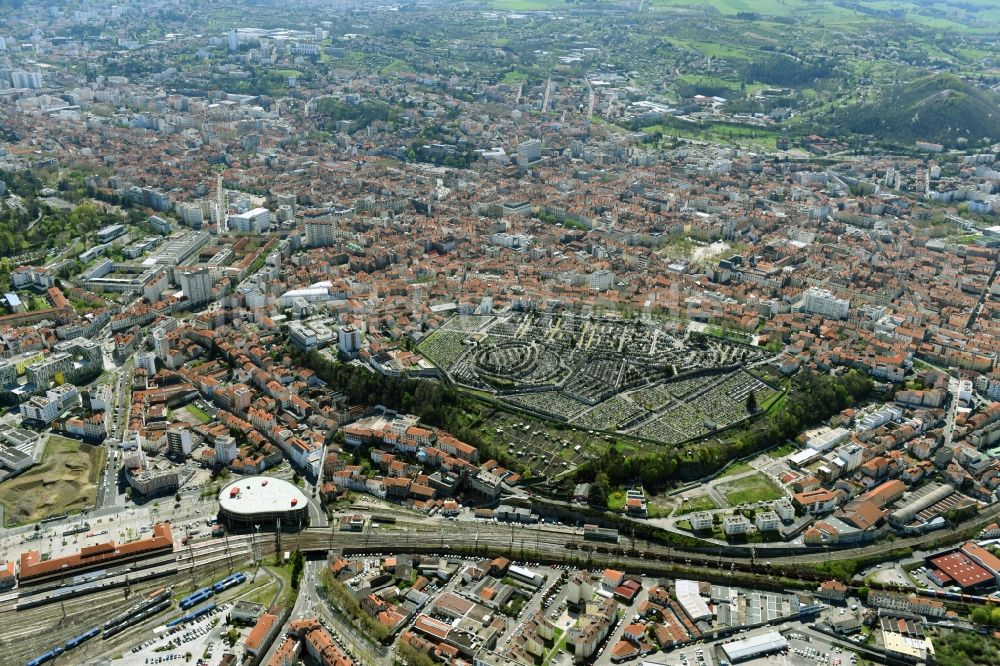 Luftbild Saint-Etienne - Stadtzentrum im Innenstadtbereich in Saint-Etienne in Auvergne Rhone-Alpes, Frankreich