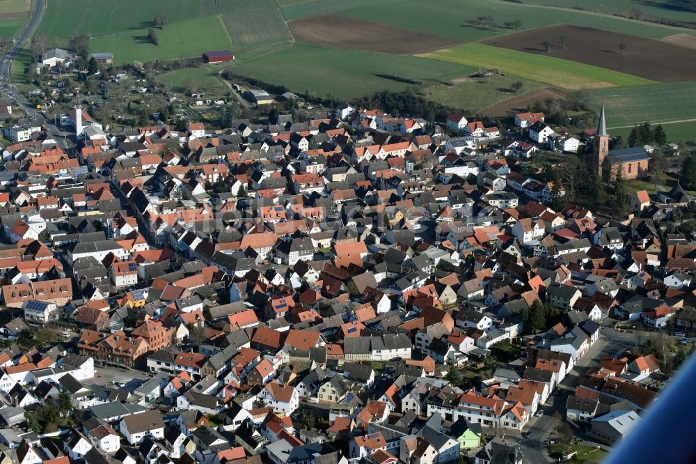 Luftbild Schaafheim - Stadtzentrum im Innenstadtbereich in Schaafheim im Bundesland Hessen