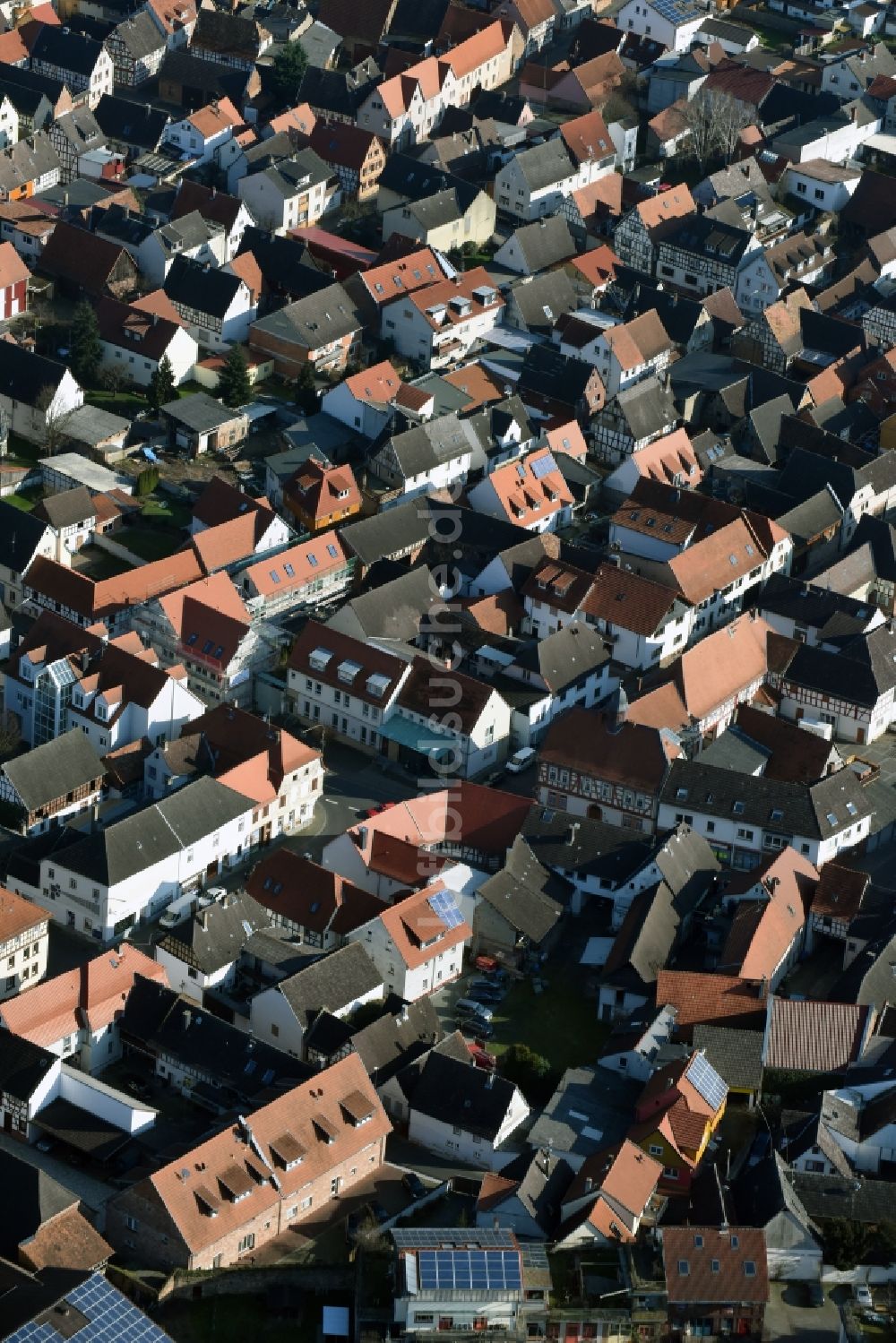 Luftbild Schaafheim - Stadtzentrum im Innenstadtbereich in Schaafheim im Bundesland Hessen