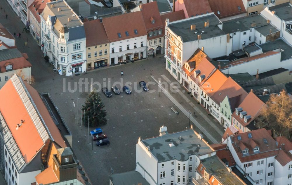 Senftenberg von oben - Stadtzentrum im Innenstadtbereich in Senftenberg im Bundesland Brandenburg