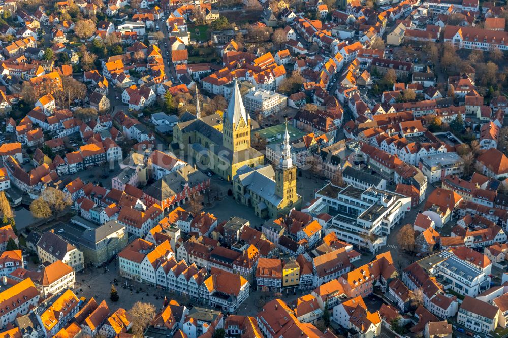 Soest von oben - Stadtzentrum im Innenstadtbereich in Soest im Bundesland Nordrhein-Westfalen, Deutschland