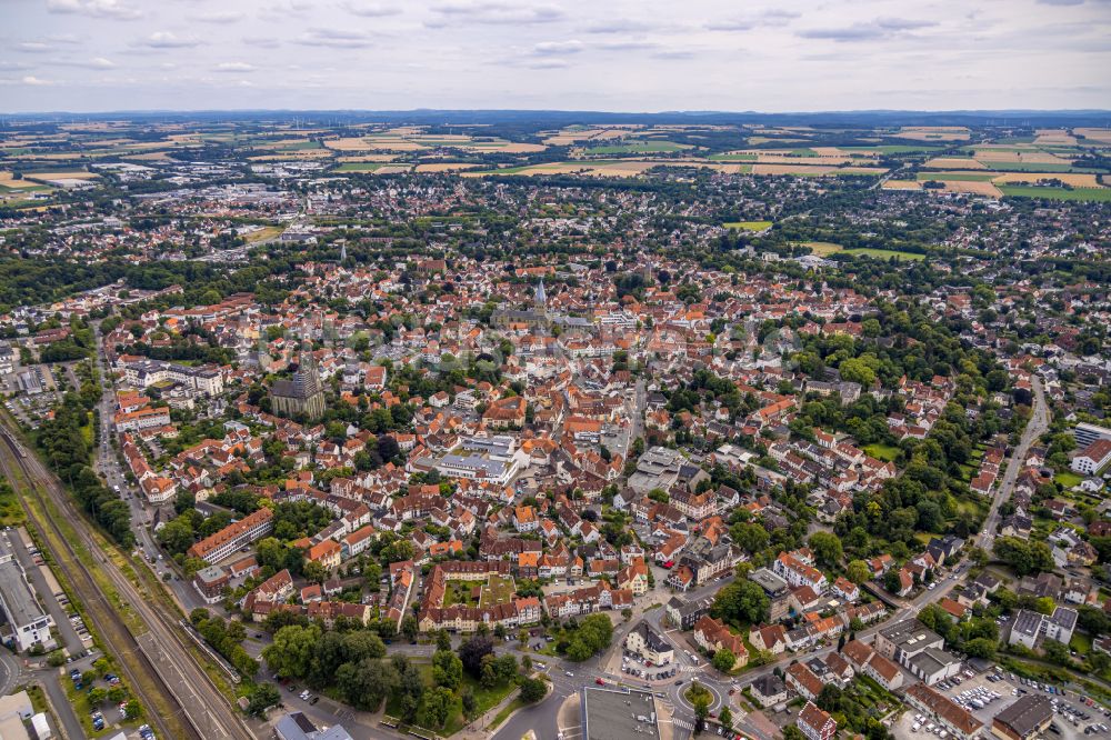 Luftaufnahme Soest - Stadtzentrum im Innenstadtbereich in Soest im Bundesland Nordrhein-Westfalen, Deutschland