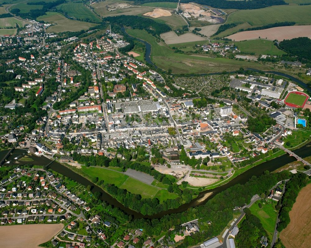 Stöbnig aus der Vogelperspektive: Stadtzentrum im Innenstadtbereich in Stöbnig im Bundesland Sachsen, Deutschland