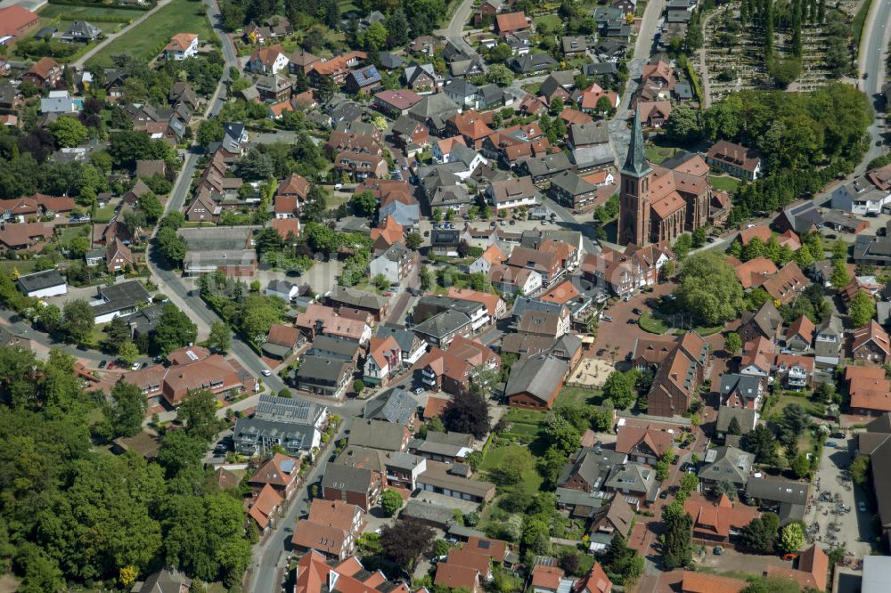 Steinfeld (Oldenburg) von oben - Stadtzentrum im Innenstadtbereich in Steinfeld (Oldenburg) im Bundesland Niedersachsen, Deutschland