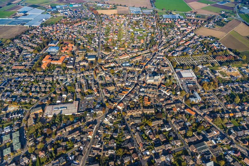 Luftaufnahme Straelen - Stadtzentrum im Innenstadtbereich in Straelen im Bundesland Nordrhein-Westfalen, Deutschland