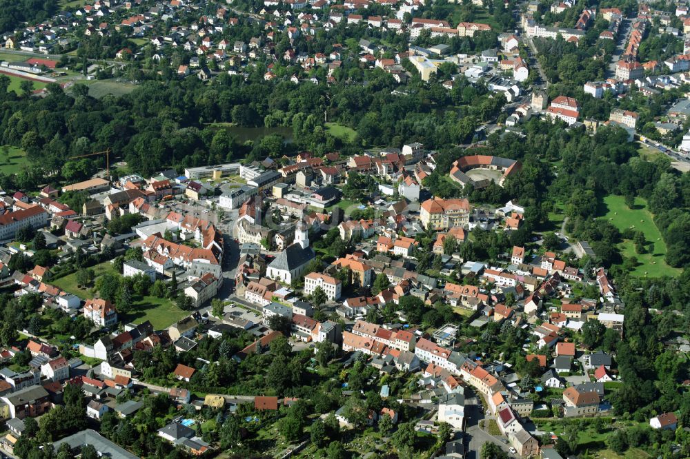 Taucha aus der Vogelperspektive: Stadtzentrum im Innenstadtbereich in Taucha im Bundesland Sachsen, Deutschland