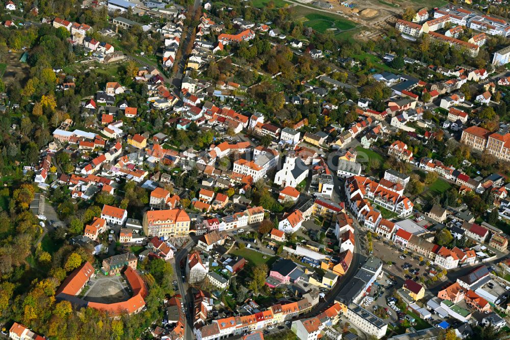 Luftaufnahme Taucha - Stadtzentrum im Innenstadtbereich in Taucha im Bundesland Sachsen, Deutschland