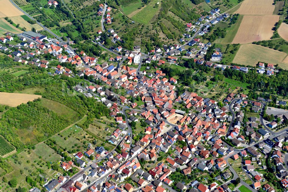 Unterleinach aus der Vogelperspektive: Stadtzentrum im Innenstadtbereich in Unterleinach im Bundesland Bayern, Deutschland