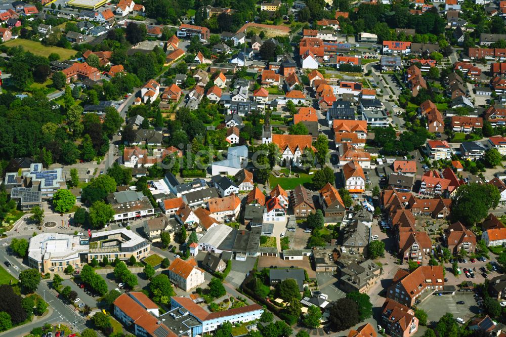 Versmold von oben - Stadtzentrum im Innenstadtbereich in Versmold im Bundesland Nordrhein-Westfalen, Deutschland