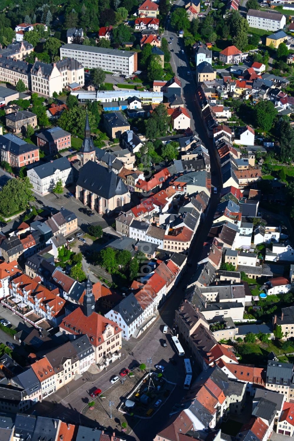 Waldenburg von oben - Stadtzentrum im Innenstadtbereich in Waldenburg im Bundesland Sachsen, Deutschland