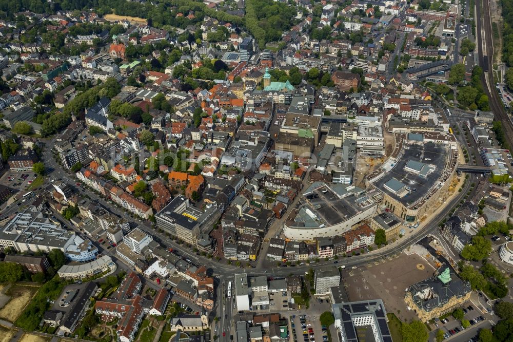 Recklinghausen von oben - Stadtzentrum am Innenstadtring Kaiserwall mit Einkaufszentrum Löhrhof Center der ECE in Recklinghausen im Bundesland Nordrhein-Westfalen