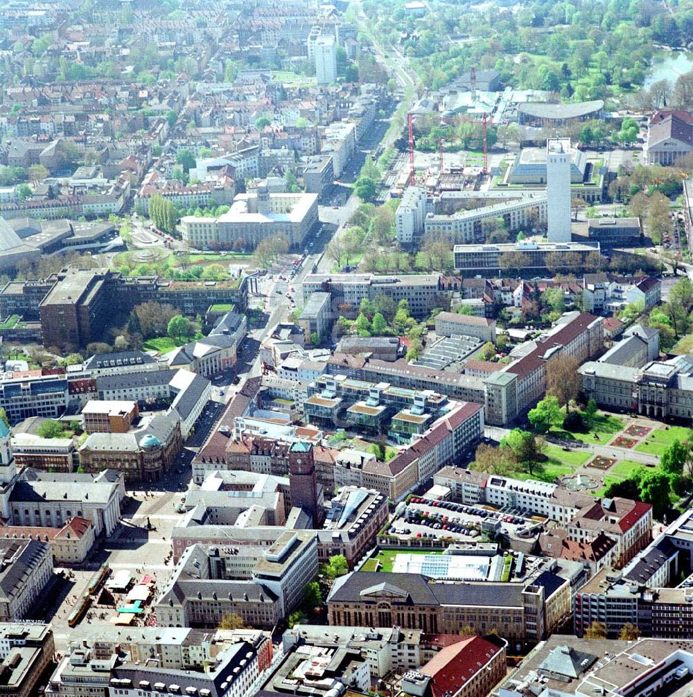 Luftaufnahme Karlsruhe - Stadtzentrum von Karlsruhe.