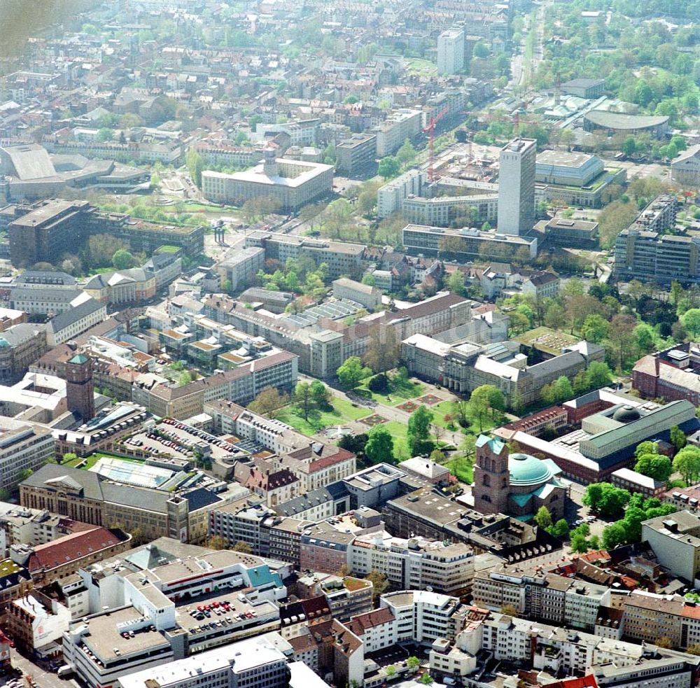 Karlsruhe aus der Vogelperspektive: Stadtzentrum von Karlsruhe.