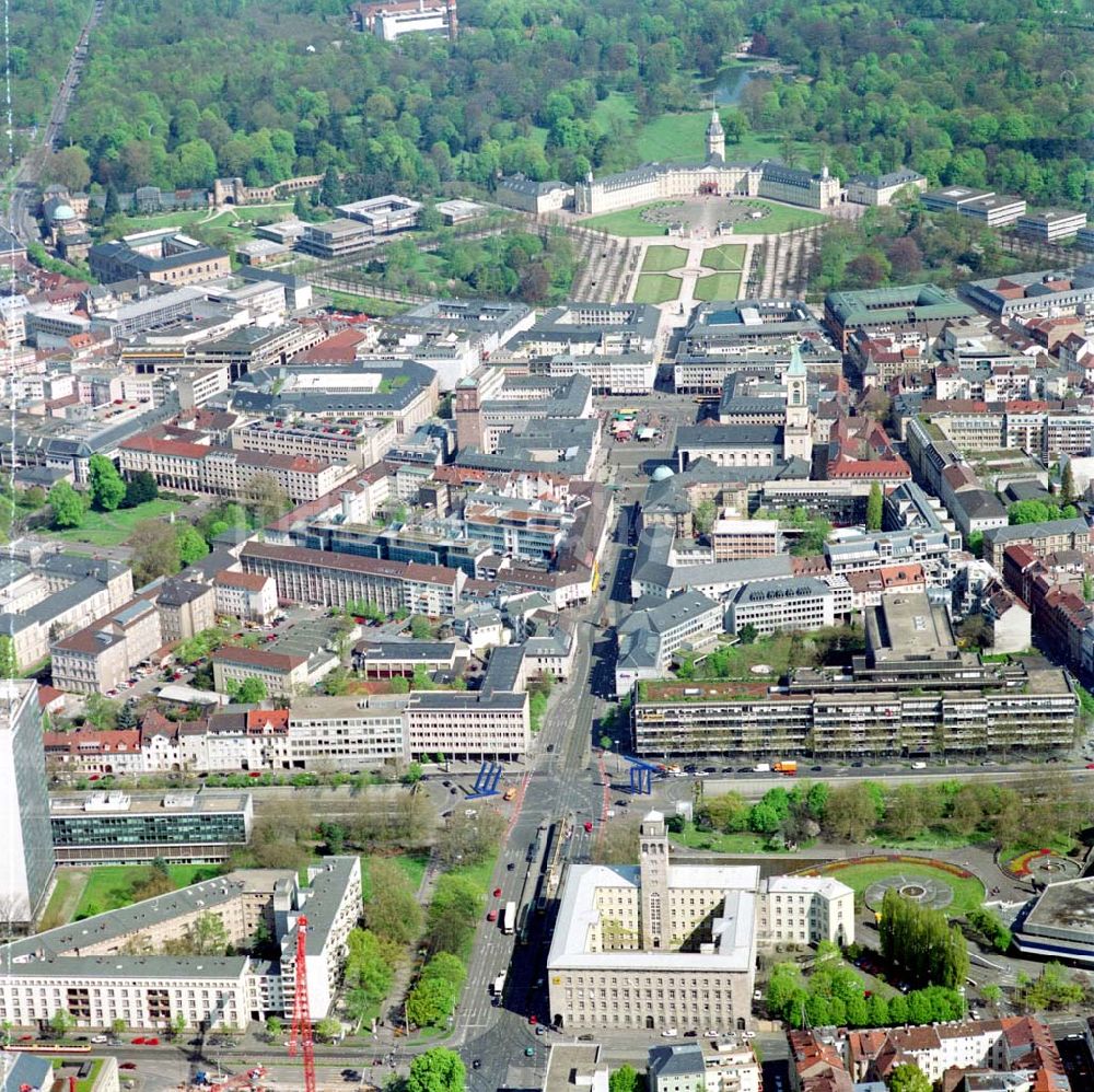 Karlsruhe aus der Vogelperspektive: Stadtzentrum von Karlsruhe.