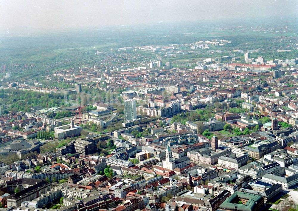 Karlsruhe von oben - Stadtzentrum von Karlsruhe.