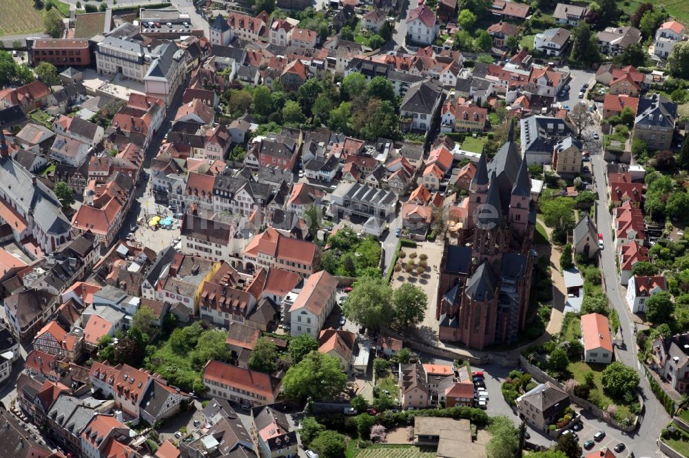 Luftbild Oppenheim - Stadtzentrum an der Katharinenkirche in Oppenheim im Bundesland Rheinland-Pfalz