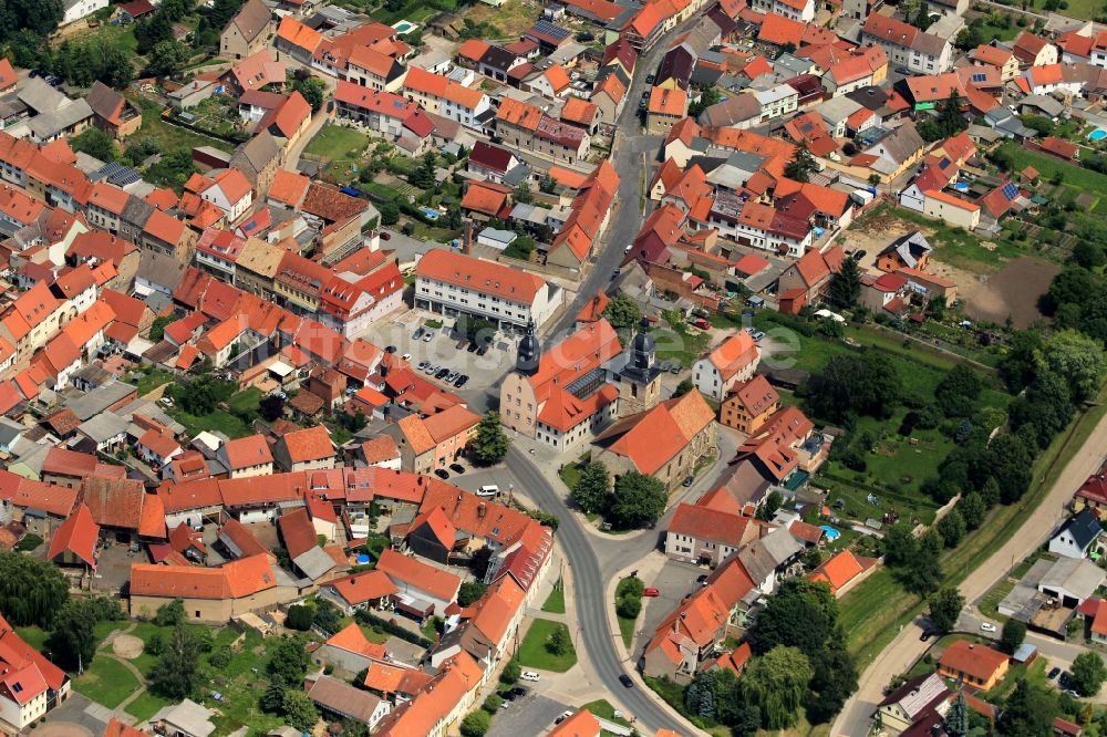 Kindelbrück von oben - Stadtzentrum von Kindelbrück im Bundesland Thüringen