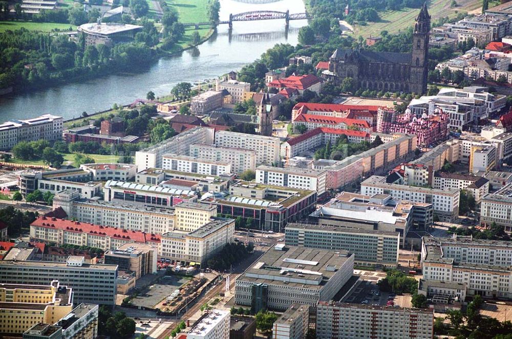 Magdeburg(Sachsen-Anhalt) aus der Vogelperspektive: Stadtzentrum von Magdeburg