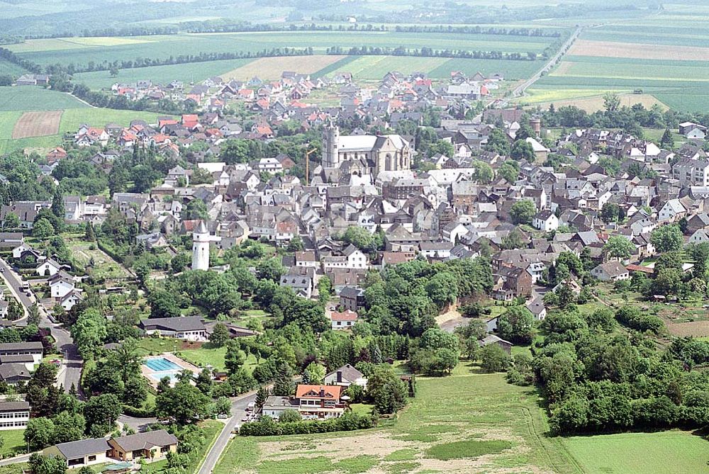 Münster- Maifeld von oben - Stadtzentrum und Münster von Münster- Maifeld. Datum: 26.05.2003