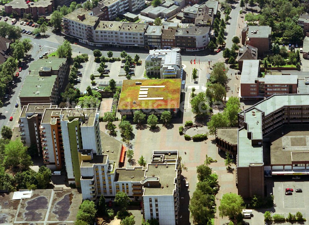 Kamp-Lintfort von oben - Stadtzentrum mit dem Rathaus von Kamp-Lintfort