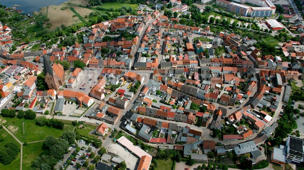 Luftaufnahme Röbel/Müritz - Stadtzentrum in Röbel/Müritz im Bundesland Mecklenburg-Vorpommern