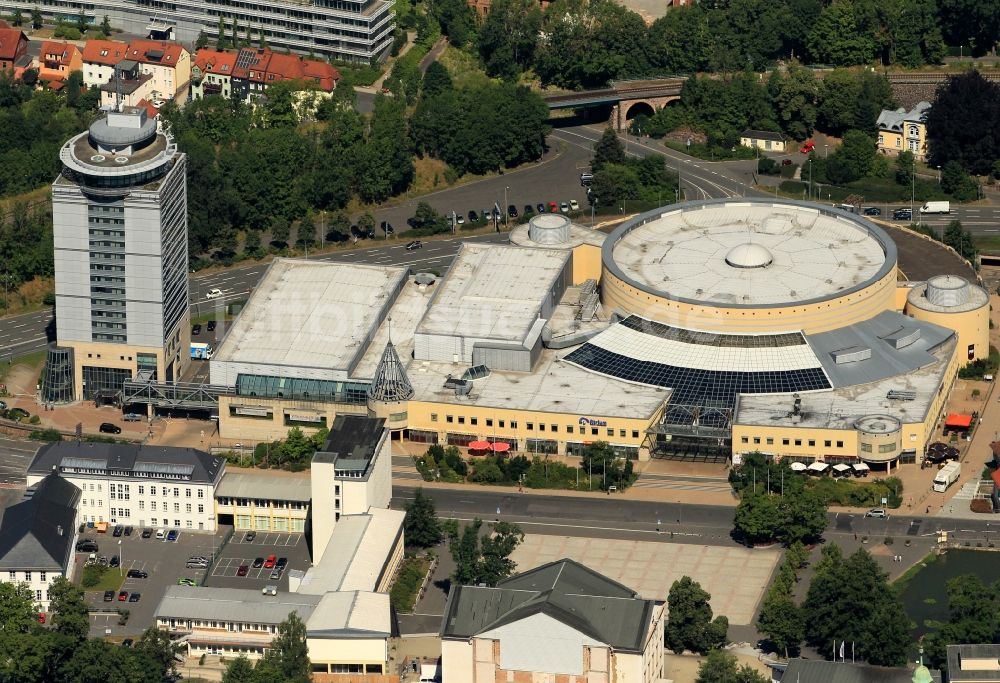 Luftaufnahme Suhl - Stadtzentrum mit dem Rundgebäude des CCS Congress Centrum Suhl - Touristik und Congress GmbH in Suhl im Bundesland Thüringen