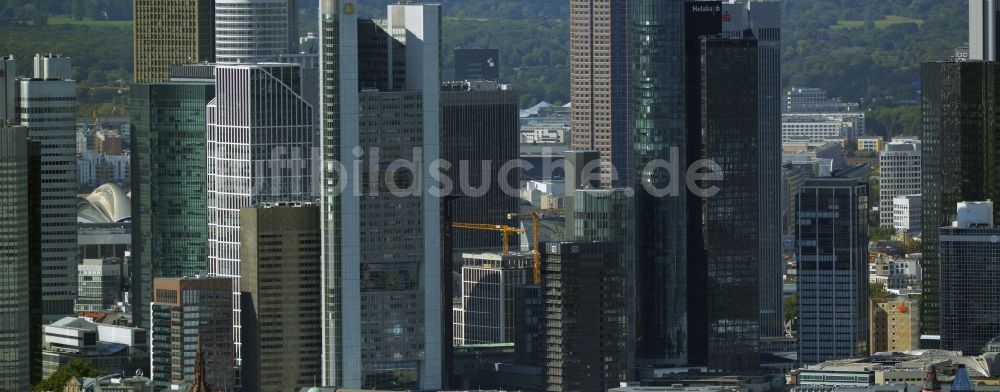 Luftbild Frankfurt am Main - Stadtzentrum mit der Skyline im Innenstadtbereich in Frankfurt am Main im Bundesland Hessen