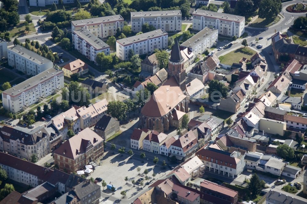 Calau von oben - Stadtzentrum der Stadt Calau im Landkreis Oberspreewald Lausitz im Bundesland Brandenburg