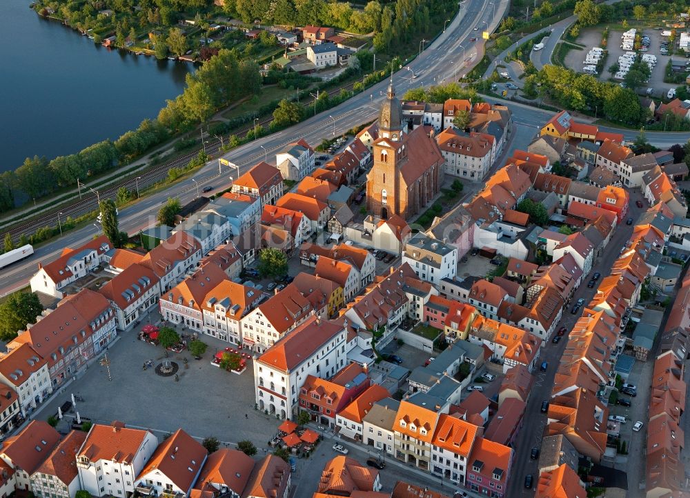 Luftaufnahme Waren (Müritz) - Stadtzentrum Waren (Müritz) im Bundesland Mecklenburg-Vorpommern