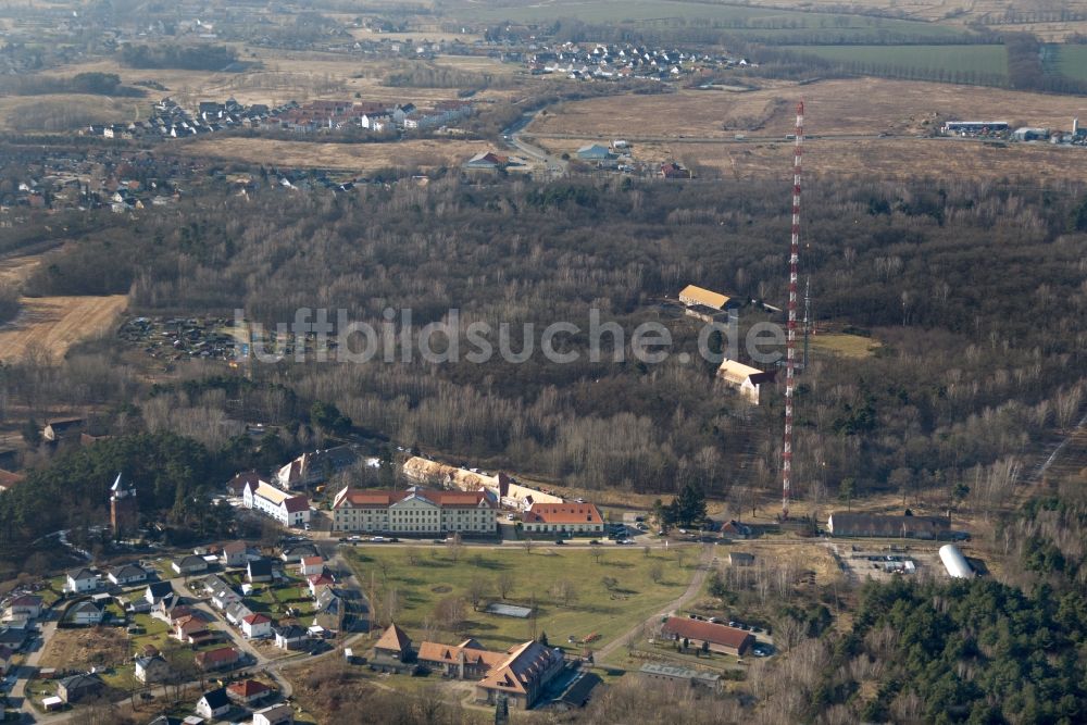 Königs Wusterhausen aus der Vogelperspektive: Stahlmast- Funkturm und Sendeanlage als Grundnetzsender und Sender- und Funktechnikmuseum auf dem Funkerberg in Königs Wusterhausen im Bundesland Brandenburg, Deutschland