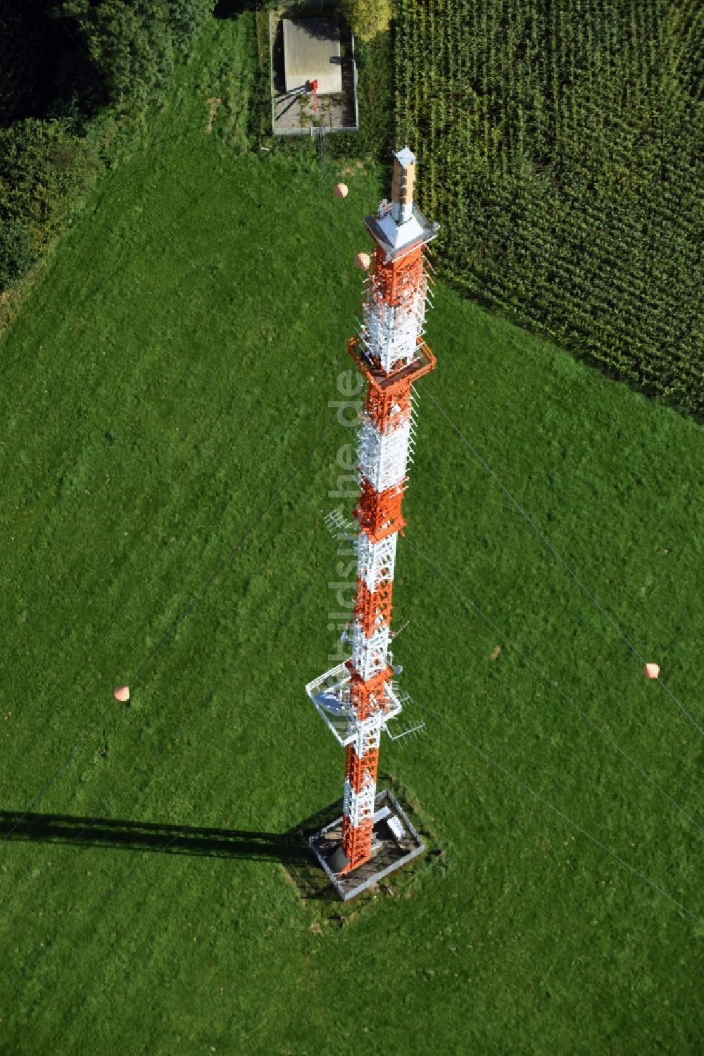 Luftaufnahme Welmbüttel - Stahlmast- Funkturm und Sendeanlage in Welmbüttel im Bundesland Schleswig-Holstein