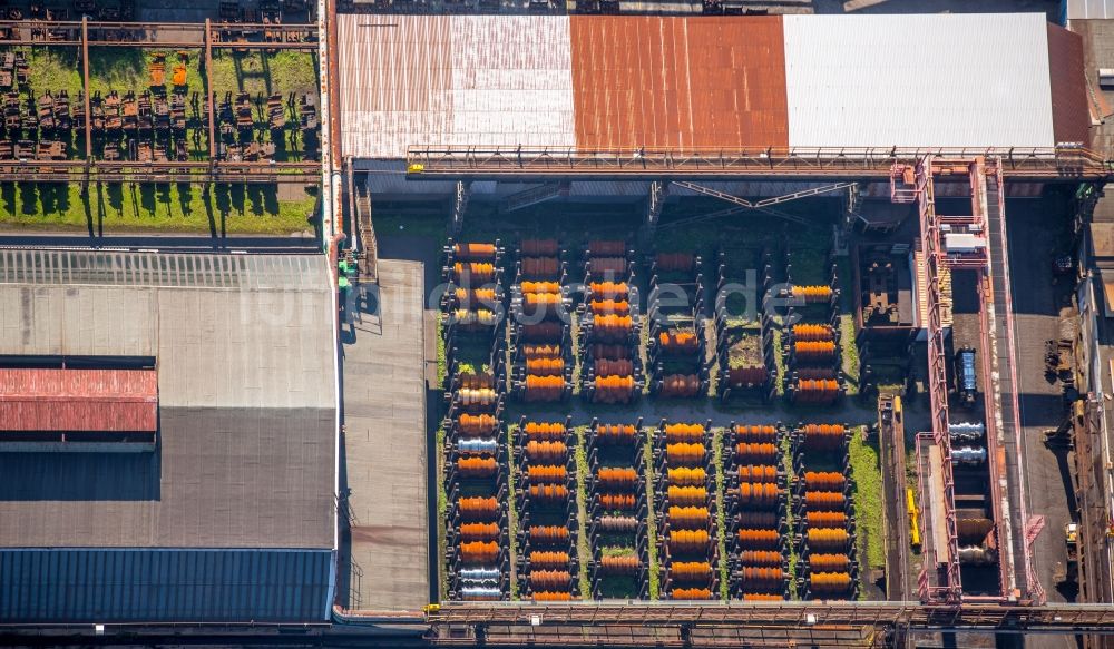 Luftaufnahme Dortmund - Stahltonnen auf dem Industriegelände der HSP GmbH in Dortmund im Bundesland Nordrhein-Westfalen