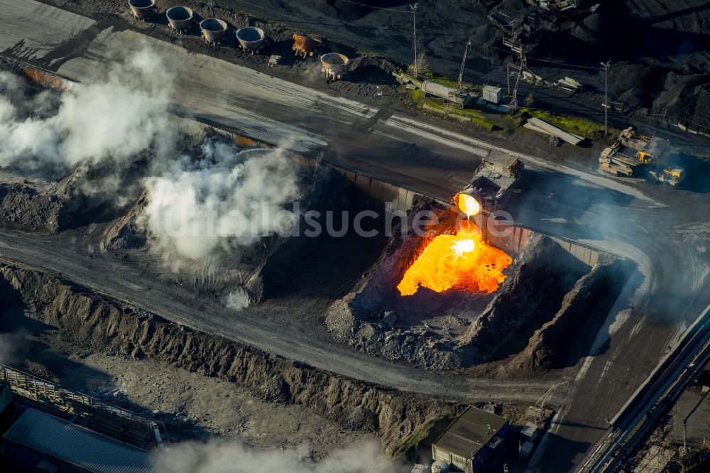 Luftbild Duisburg - Stahlwerk und Hüttenwerke Krupp Mannesmann GmbH in Duisburg im Bundesland Nordrhein-Westfalen, Deutschland