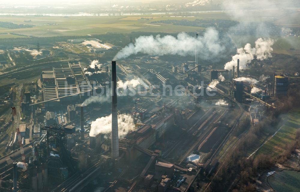 Luftbild Duisburg - Stahlwerk und Hüttenwerke Krupp Mannesmann GmbH im Ortsteil Hüttenheim in Duisburg im Bundesland Nordrhein-Westfalen, Deutschland