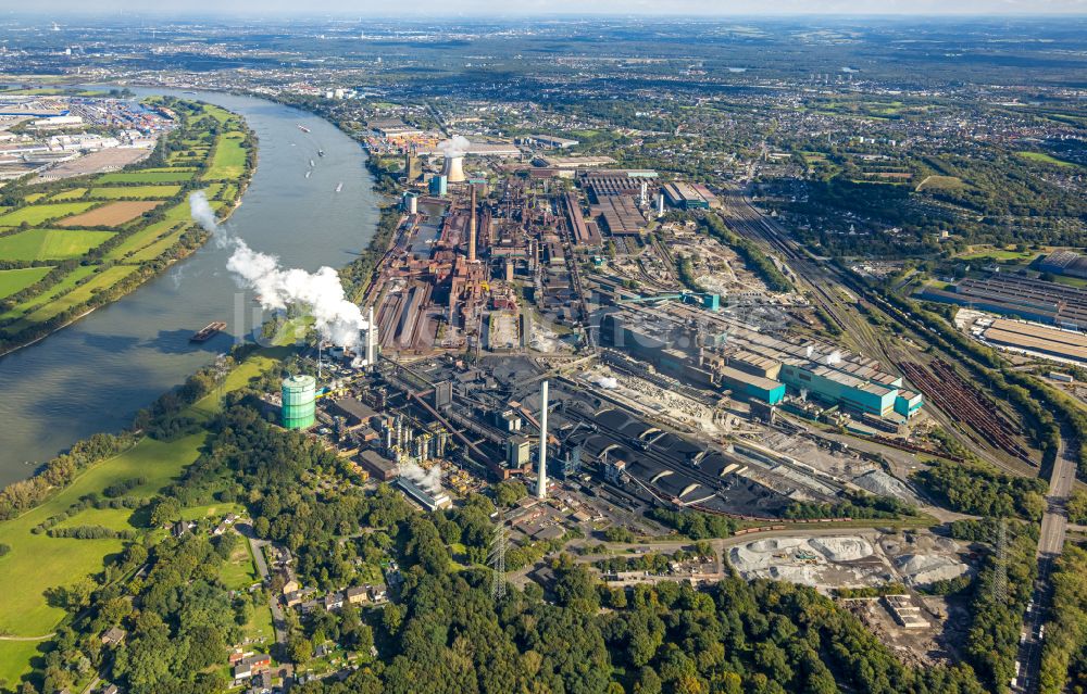 Luftbild Duisburg - Stahlwerk und Hüttenwerke Krupp Mannesmann GmbH im Ortsteil Hüttenheim in Duisburg im Bundesland Nordrhein-Westfalen, Deutschland