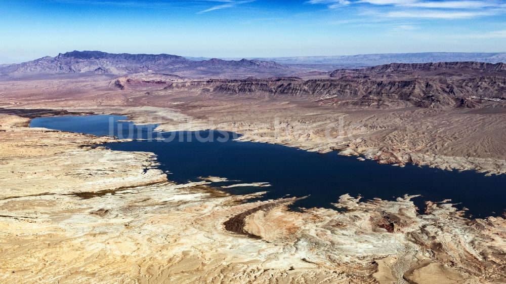 Echo Bay aus der Vogelperspektive: Staubecken und Stausee in Echo Bay in Nevada, USA