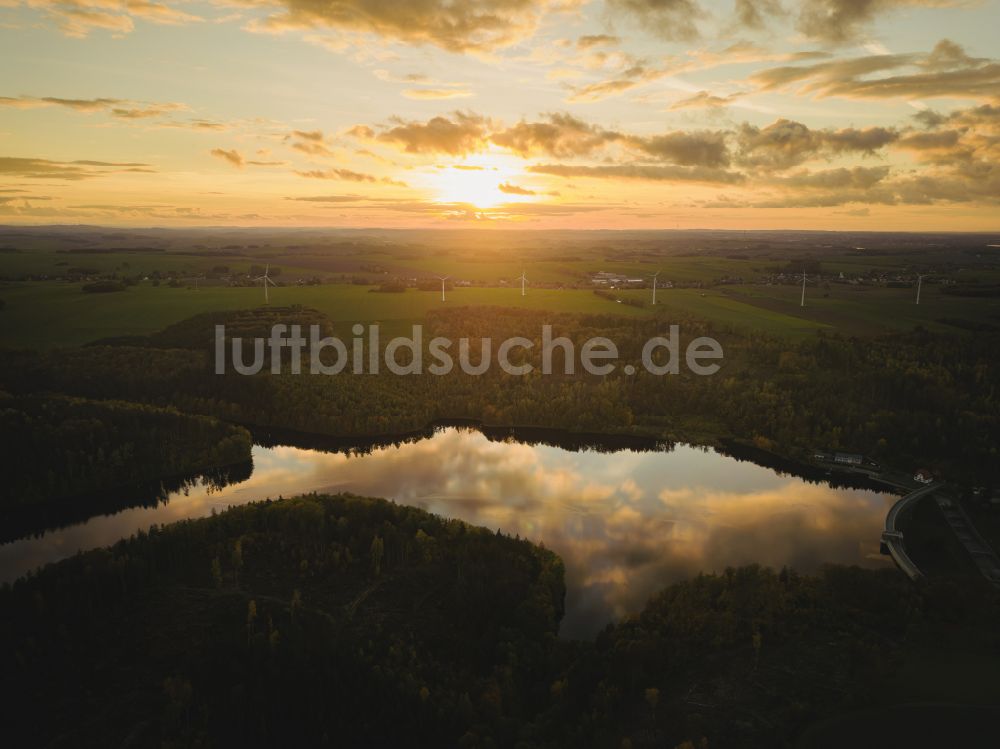 Klingenberg aus der Vogelperspektive: Staubecken und Stausee in Klingenberg im Bundesland Sachsen, Deutschland