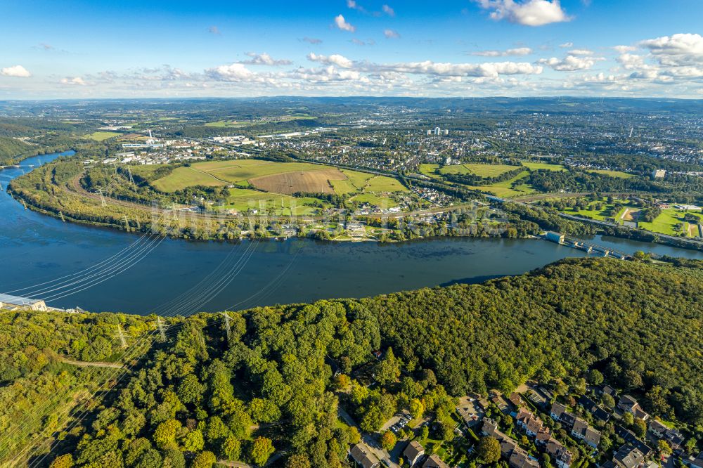 Herdecke aus der Vogelperspektive: Staubecken und Stausee im Ortsteil Ahlenberg in Herdecke im Bundesland Nordrhein-Westfalen, Deutschland